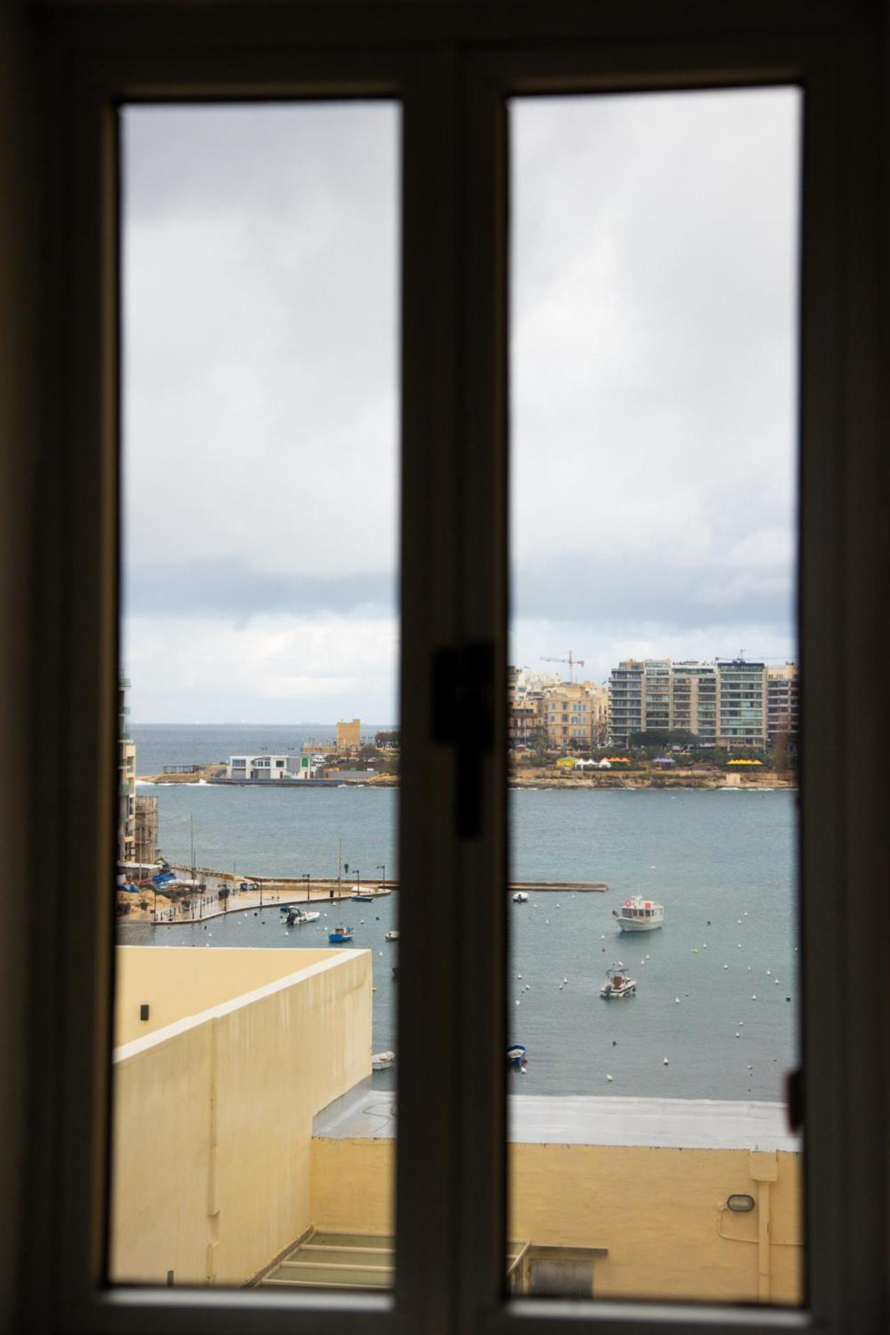 Chic 1br Retreat In St Julian's By Holi Apartment